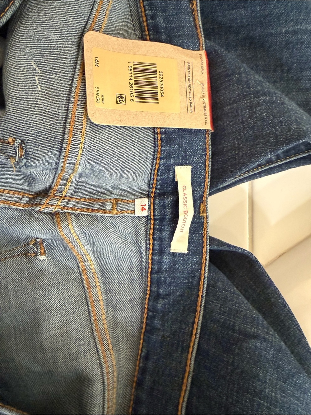 Levi's Women's Bootcut Jeans - Dark Indigo with Contrast Stitching
